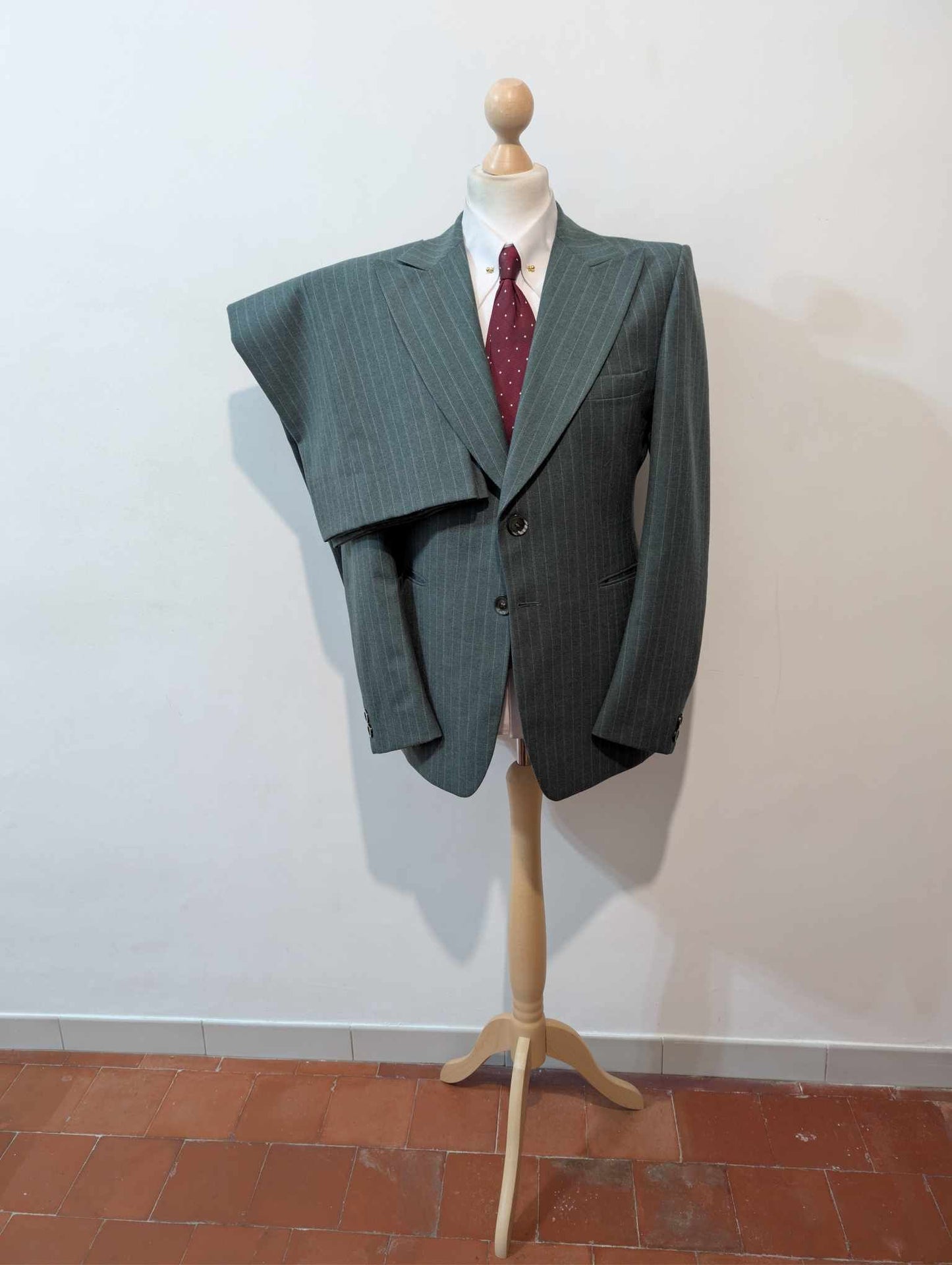 Redoutable costume pinstripe vert en flanelle