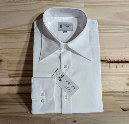 Shirt with double-twisted French collar