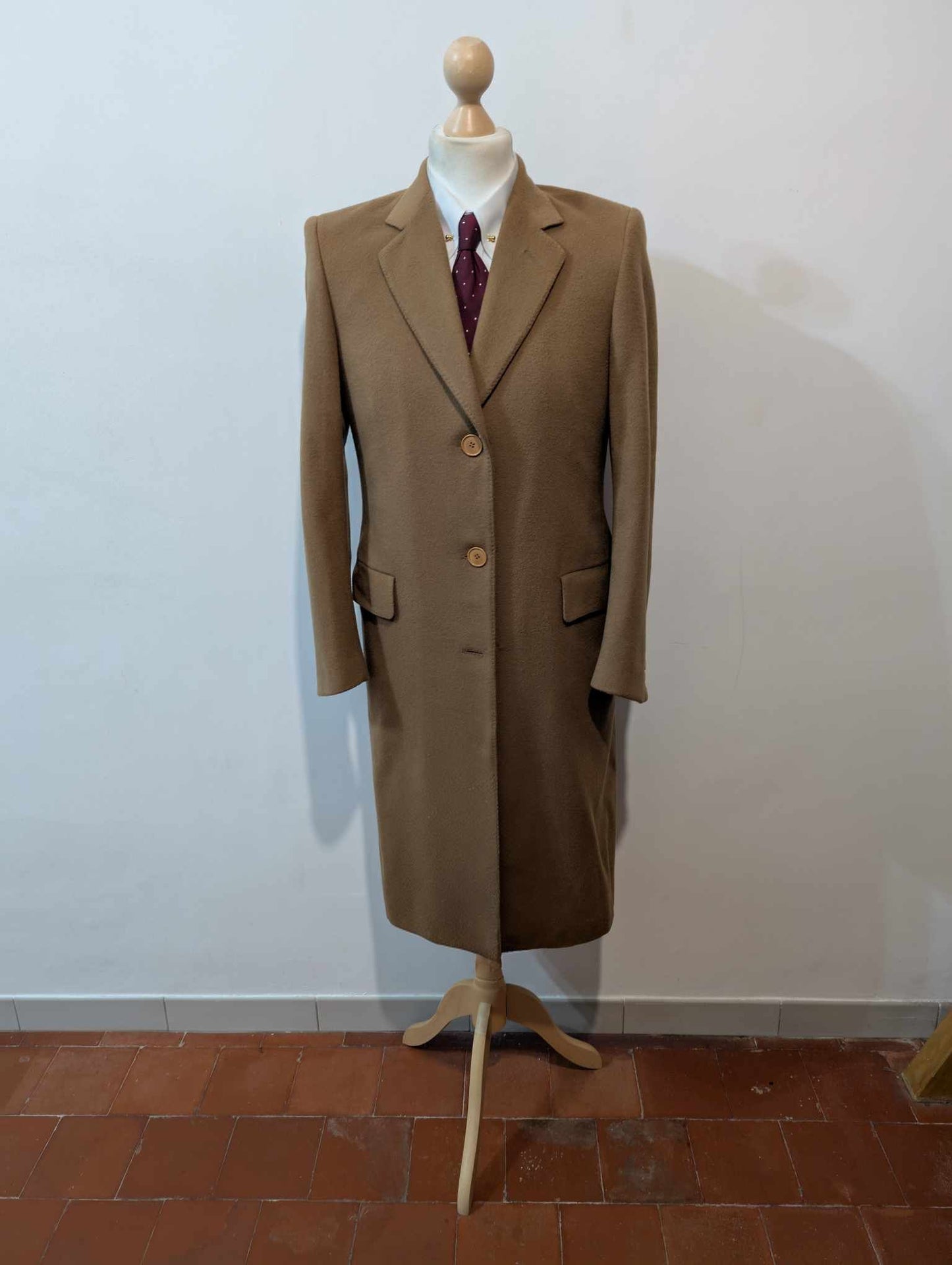 Lumineux manteau de couleur camel en laine