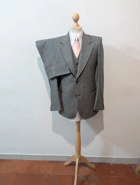 Amazing gray three piece suit