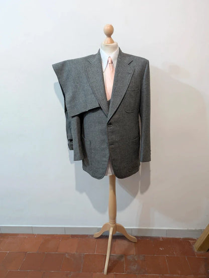 Fabelhafter grauer 3-teiliger Tweed-Anzug