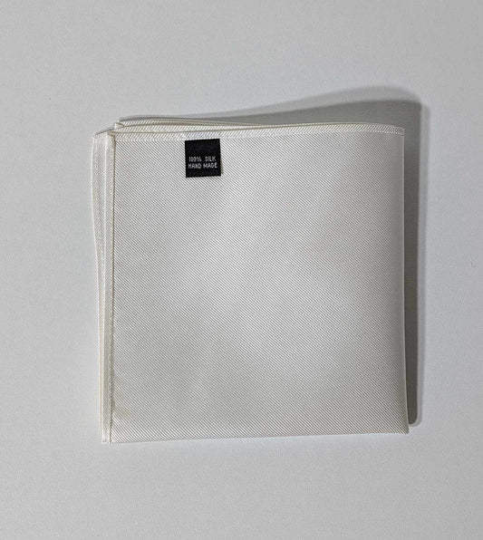 Pochette blanche en soie