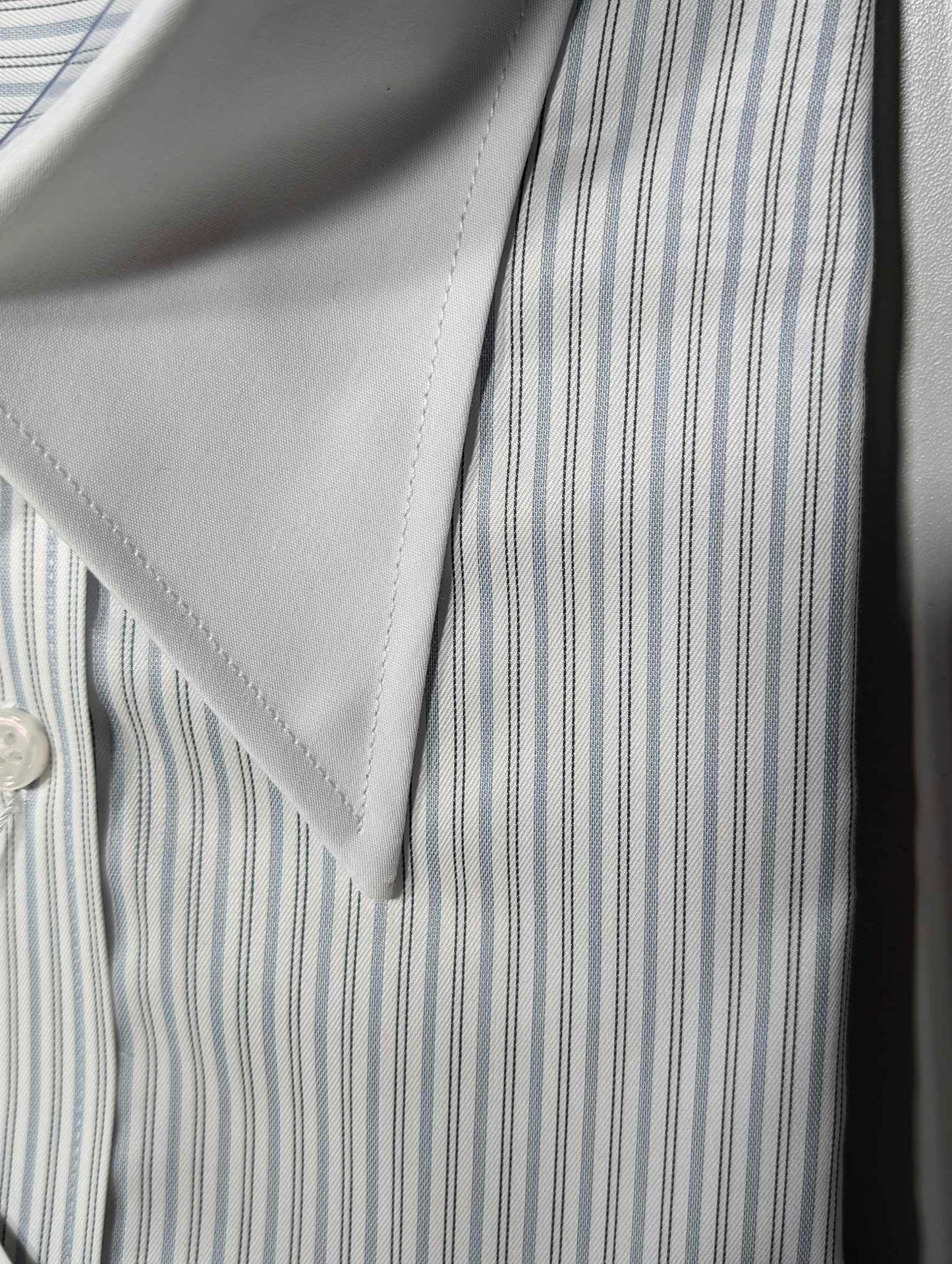 Black tennis stripe shirt