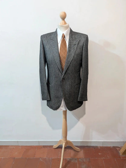 Wunderschöne graue Wolljacke