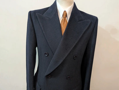 Unglaublicher marineblauer Zweireihermantel aus Wolle