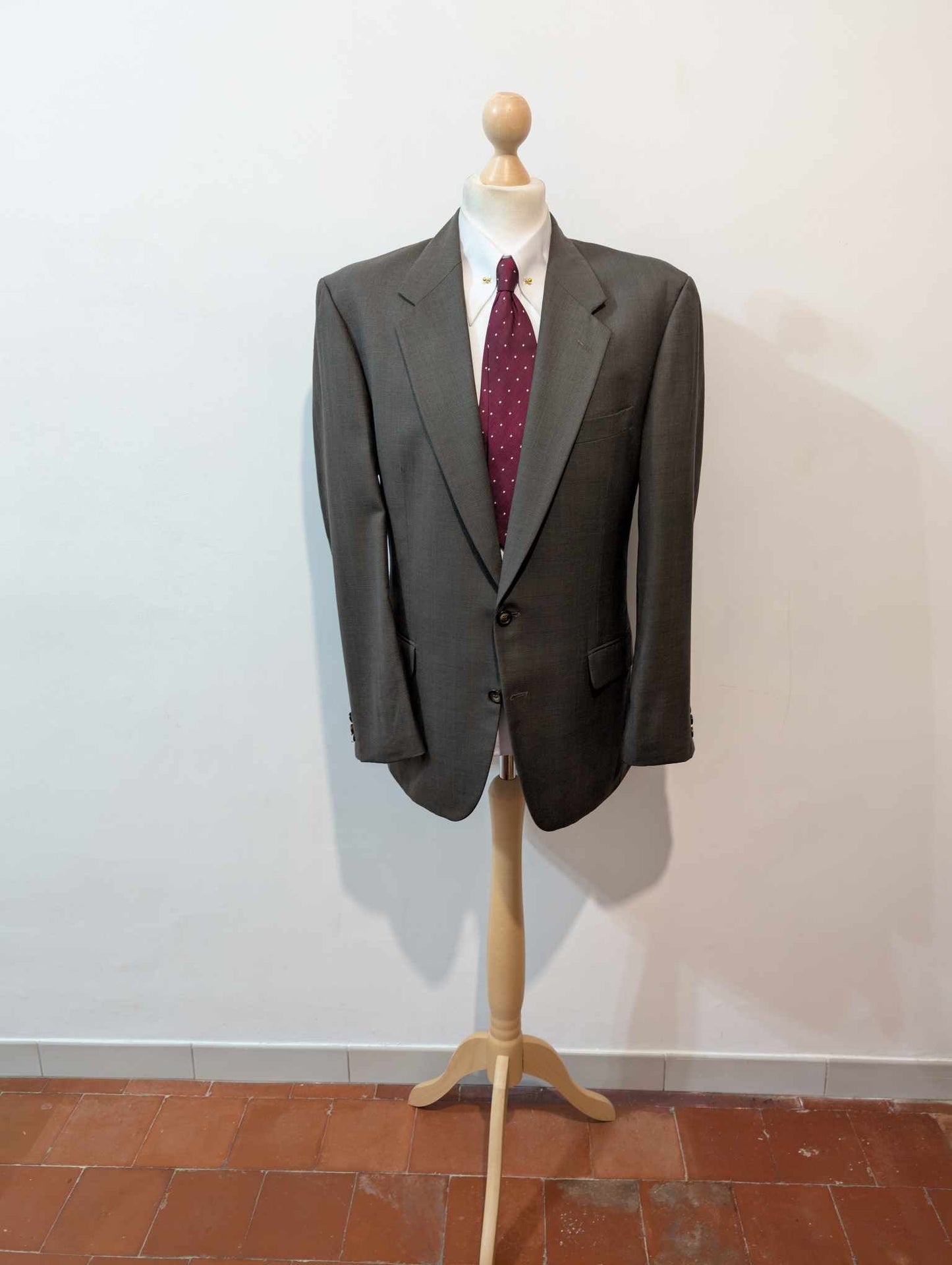 Sympathique costume  gris en laine