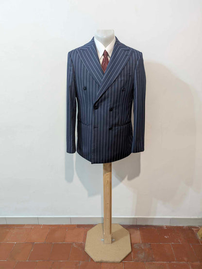 Fabelhafter zweireihiger Nadelstreifenanzug aus Wolle
