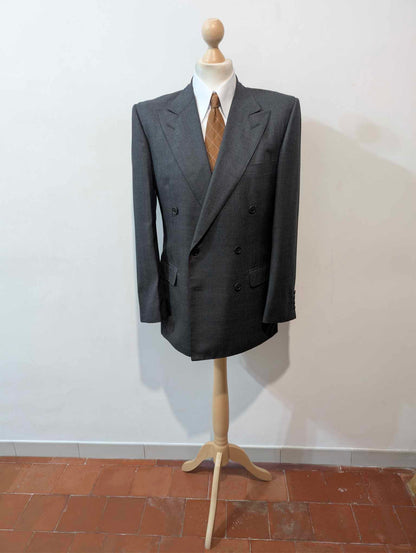 Prächtiger zweireihiger Wollanzug.