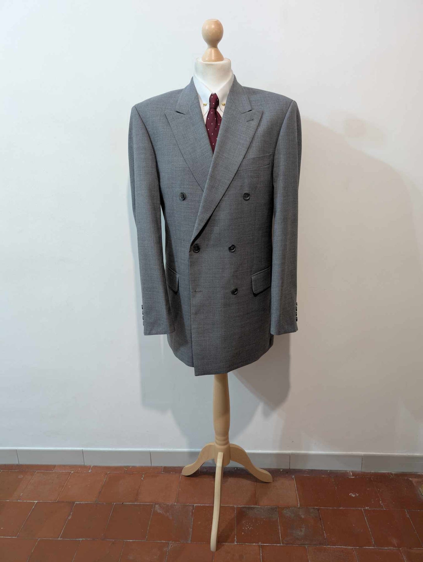 Fabuleux costume croisé gris en laine froide