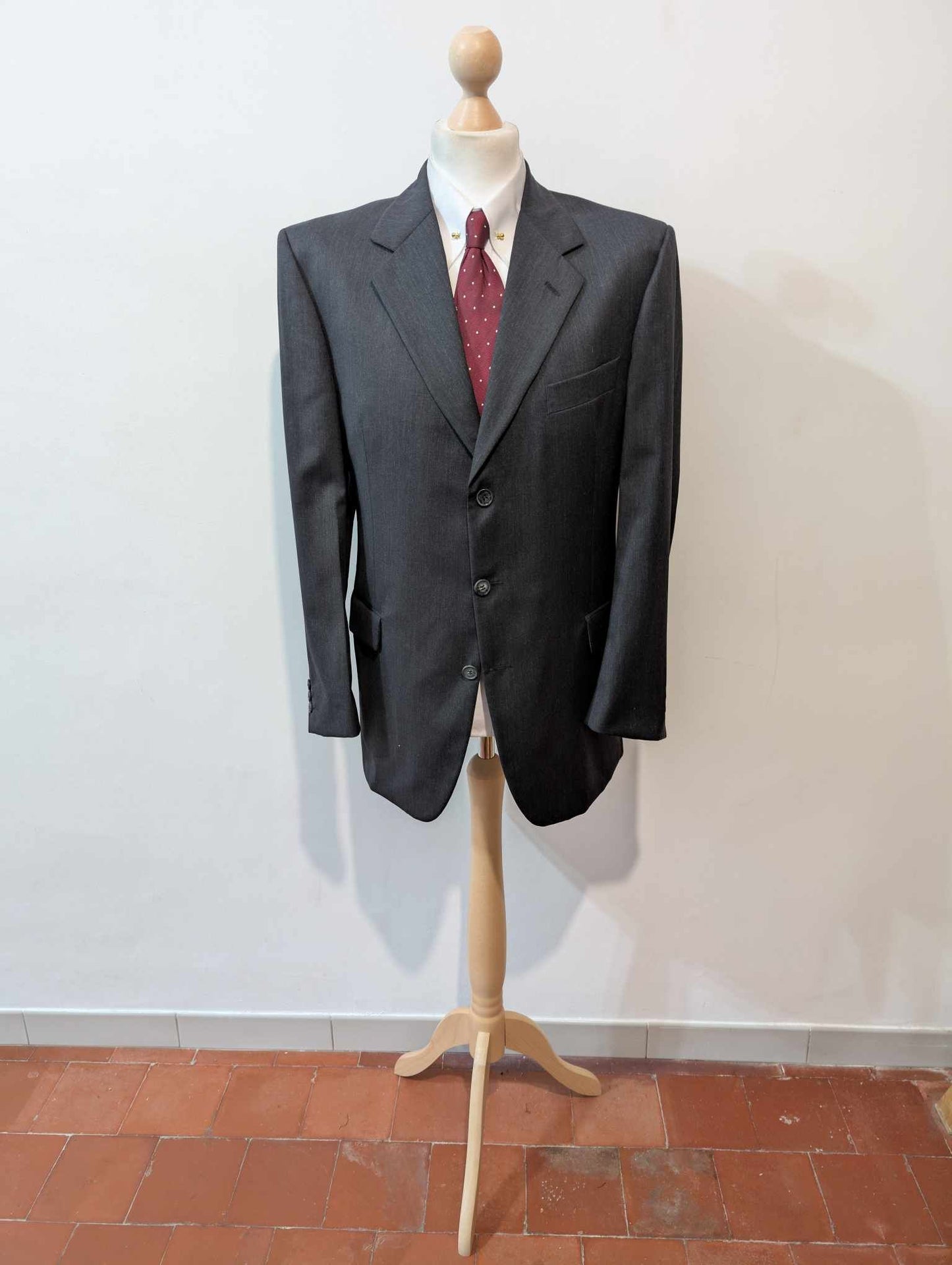 Classique costume gris en laine