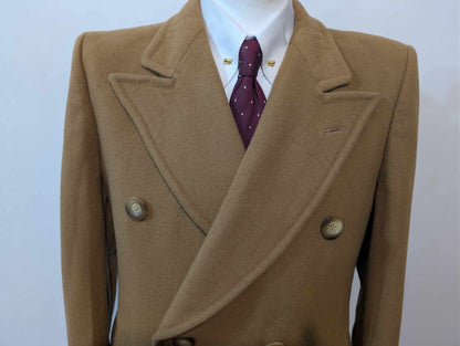 Lumineux manteau camel croisé en laine