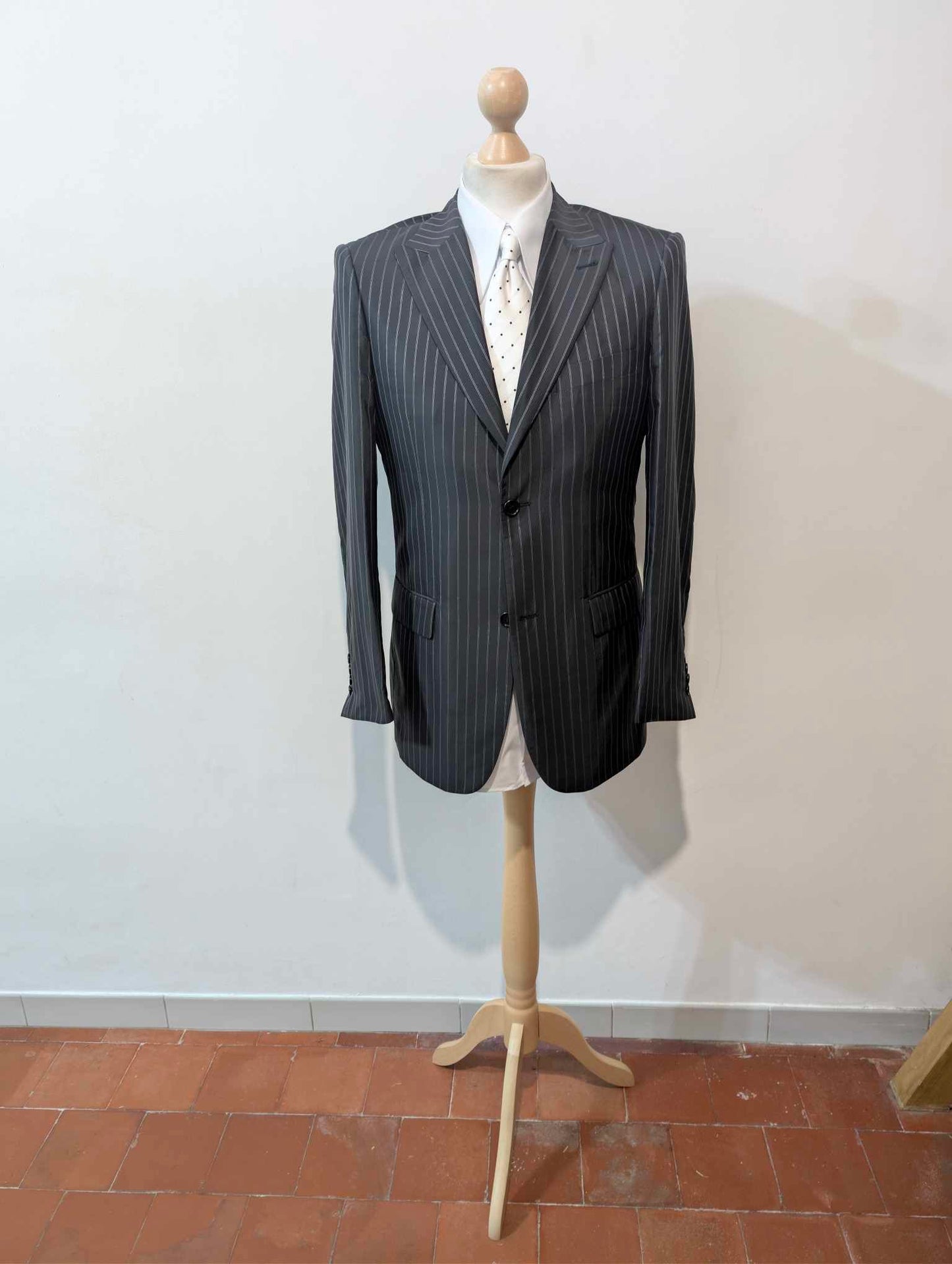 Niedliches Baumwoll-Nadelstreifenkostüm