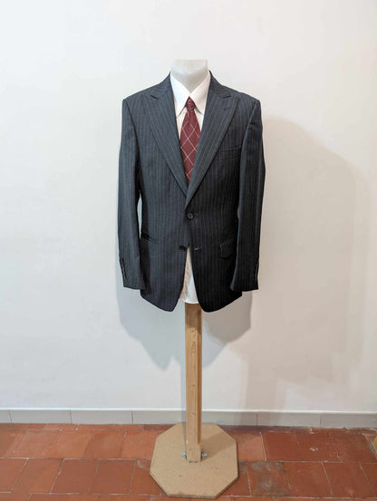 Effrayant costume pinstripe en flanelle de laine