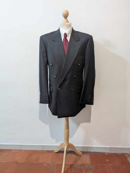 Costume croisé de couleur gris anthracite en laine