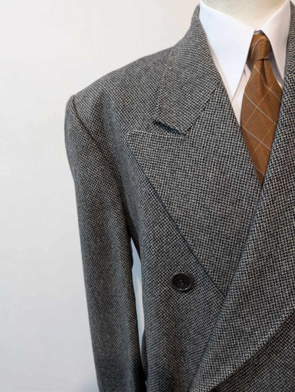 Géant manteau croisé de couleur gris en laine