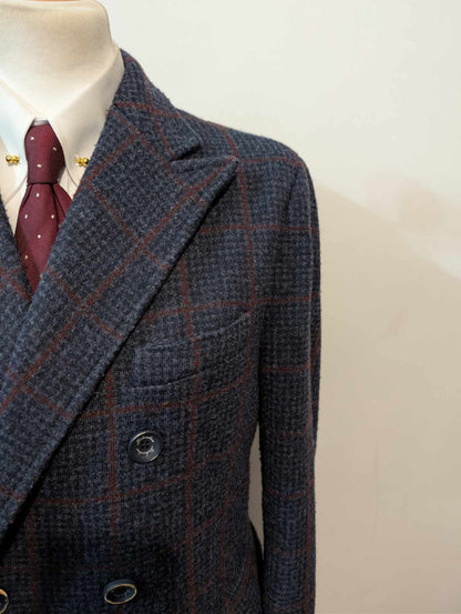 Élégant manteau croisé à carreaux en tweed