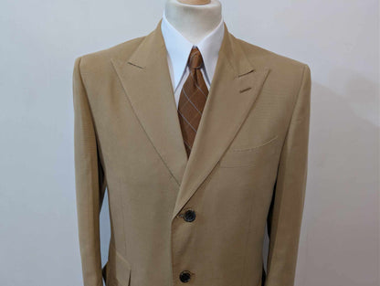 Sympathique veste de couleur marron beige en coton