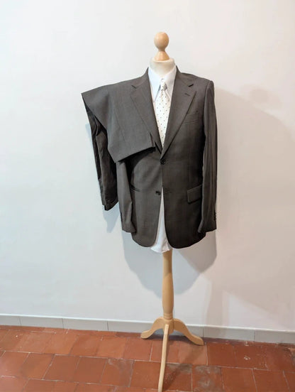 Toller brauner Wollanzug