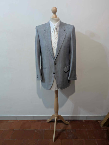Wunderschöner Nadelstreifenanzug aus Wolle