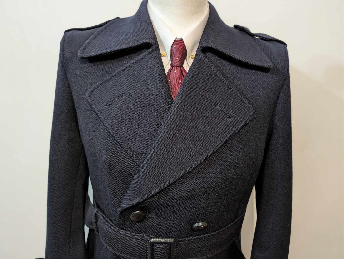 Magnifique trench coat bleu marine en laine
