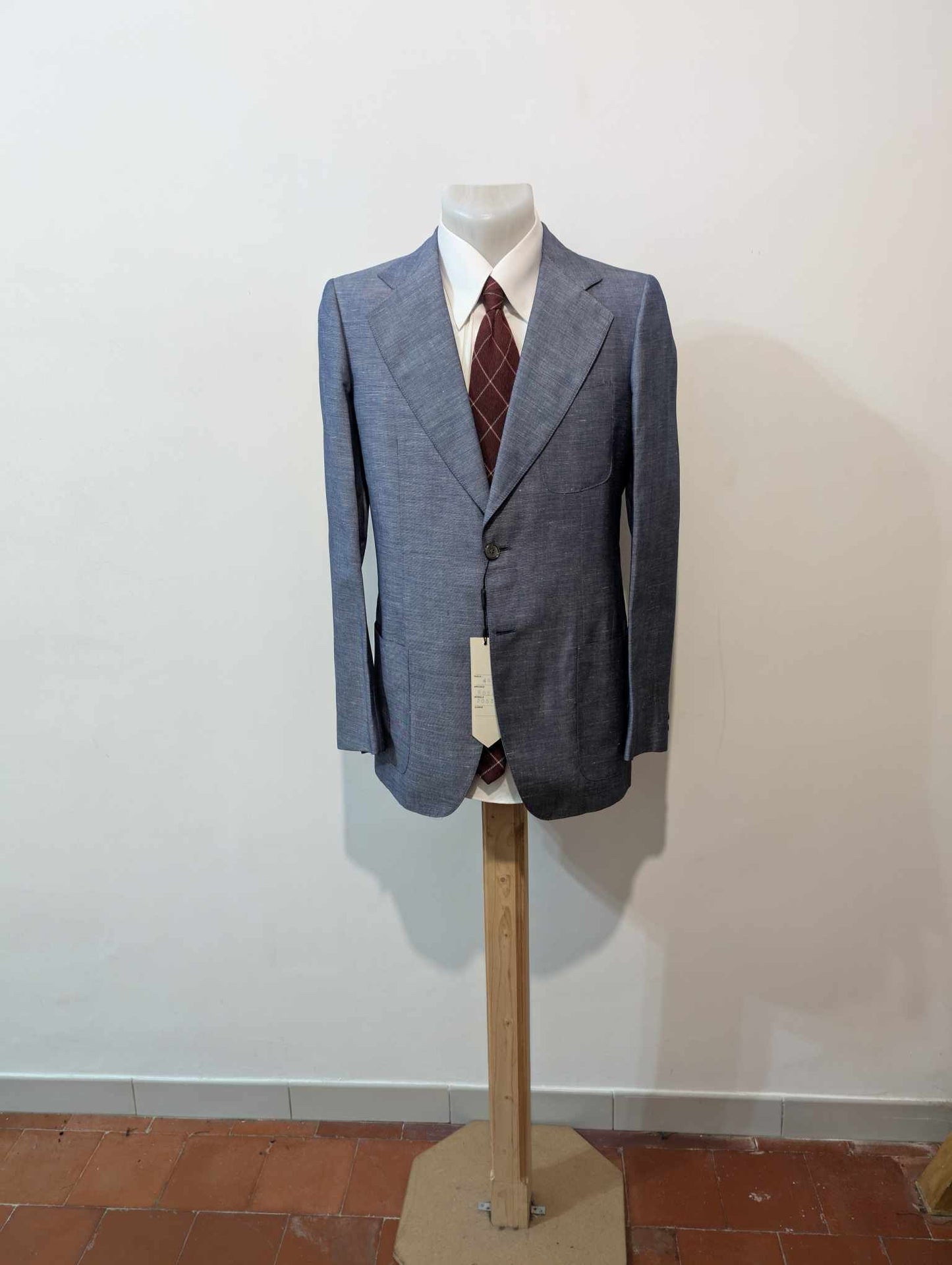 Petit costume bleu en laine