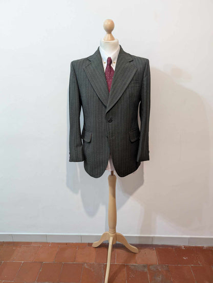 Chouet costume de couleur gris vert en laine