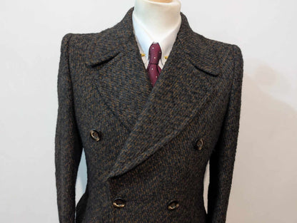 Élégant manteau marron en tweed