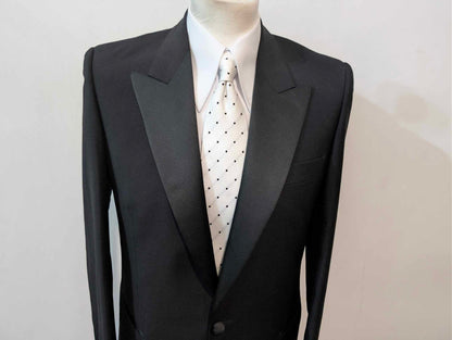 Élégant smoking en laine