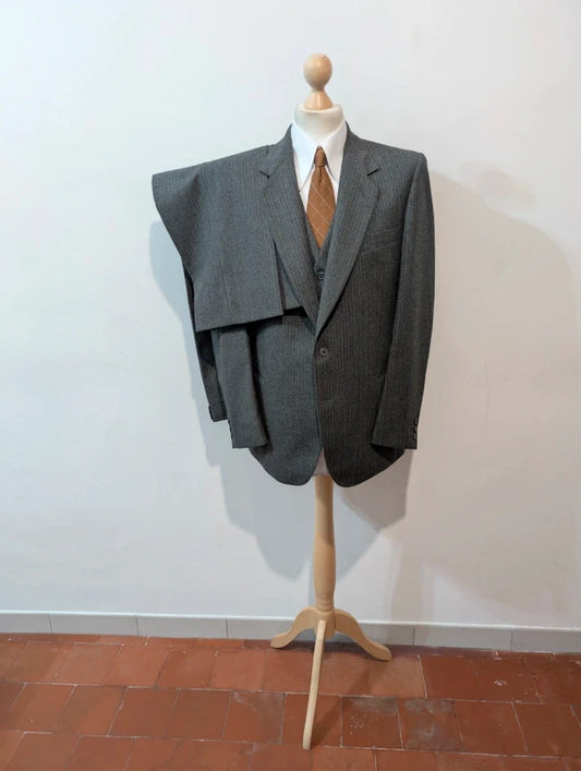 Extraordinary 3-piece pinstripe suit