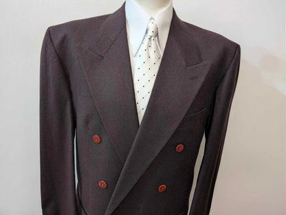 Außergewöhnlicher, zweireihiger, violetter Anzug aus schwerem Flanell