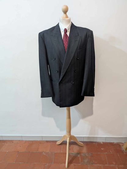 Effrayant costume croisé chalkstripe en laine