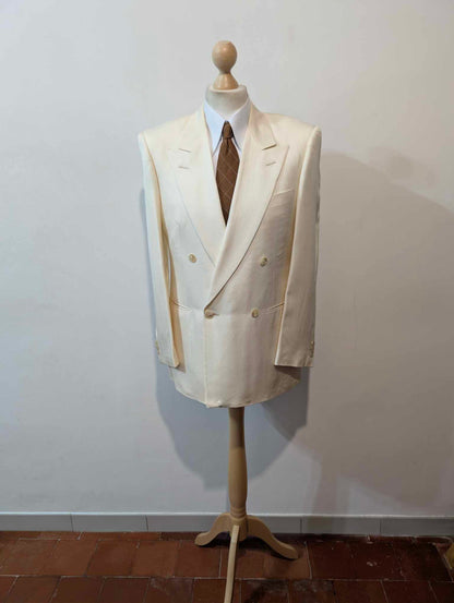 Angelique zweireihiger cremefarbener Seidenanzug