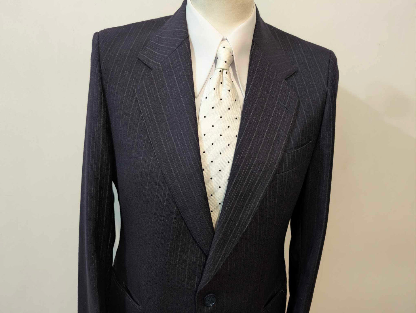 excellent costume pinstripe en flannel de laine