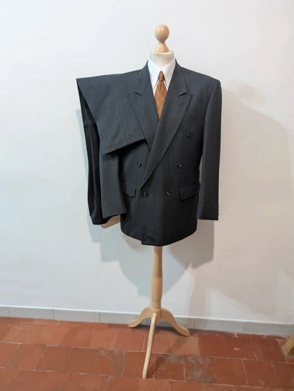 Prächtiger, zweireihiger, gestreifter Wollanzug