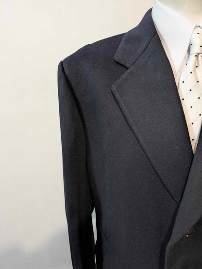 Eleganter marineblauer Wollmantel