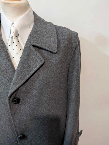 Original grauer Wollmantel aus Lauden