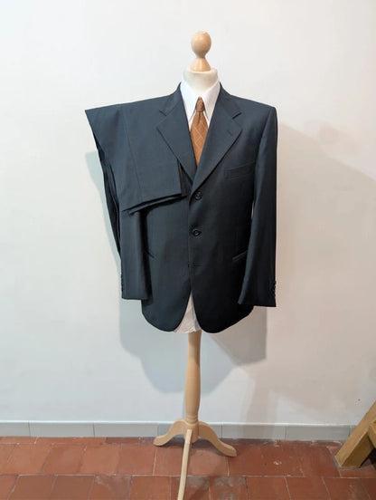 Classique costume bleu marine en laine
