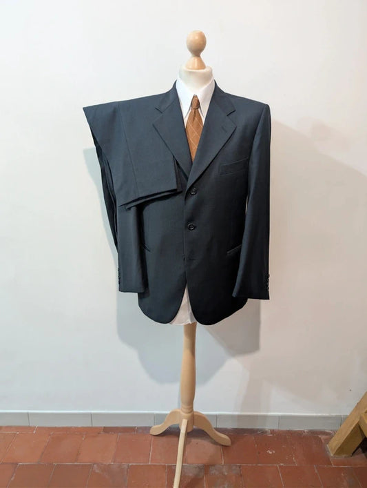 Classique costume bleu marine en laine