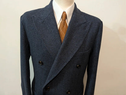 Robuster, marineblauer, zweireihiger Wollmantel