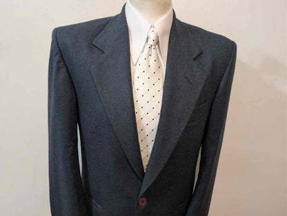 Wunderschöner blauer Anzug aus schwerem Flanell