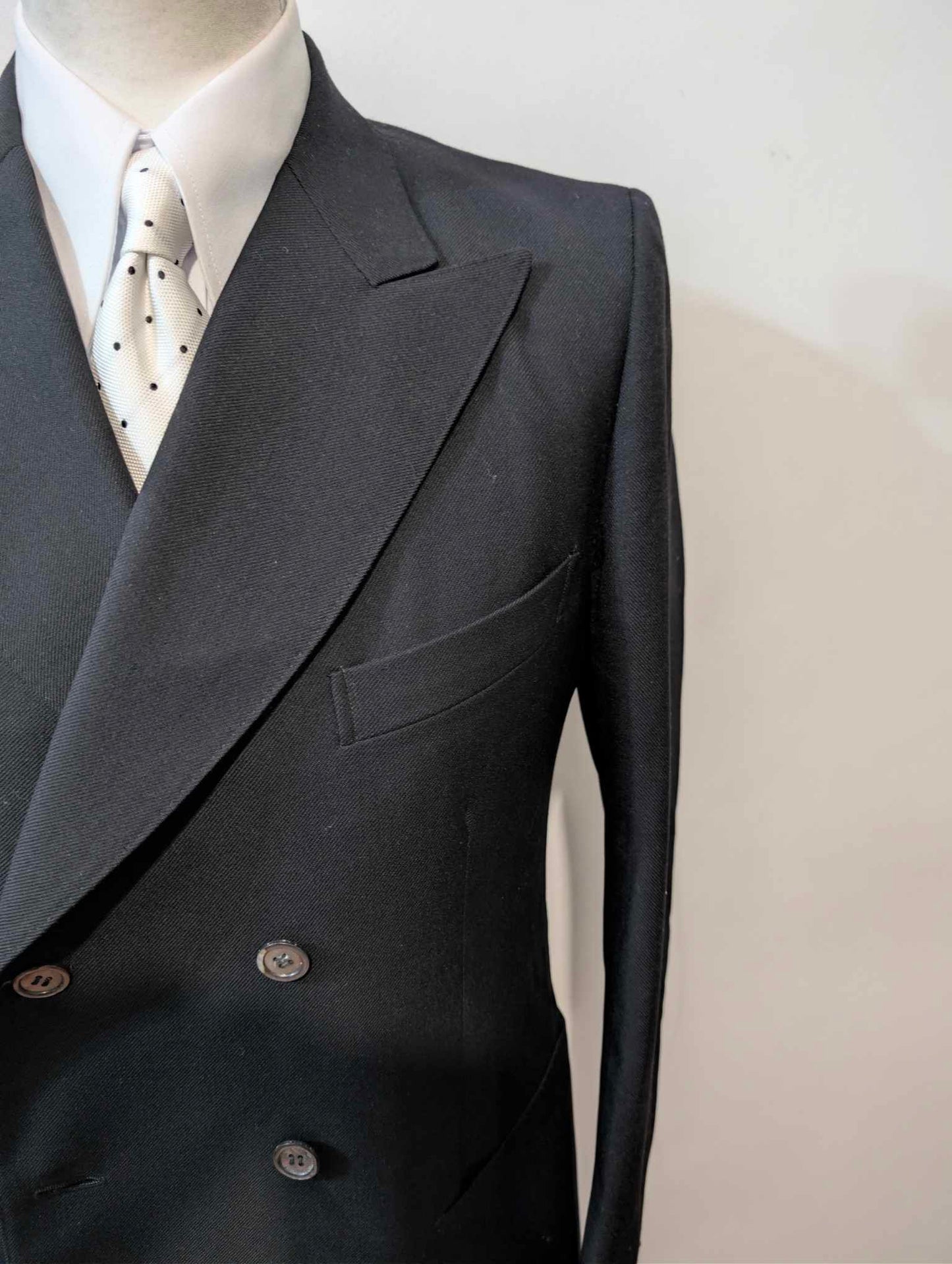 Beeindruckende, zweireihige Wolljacke