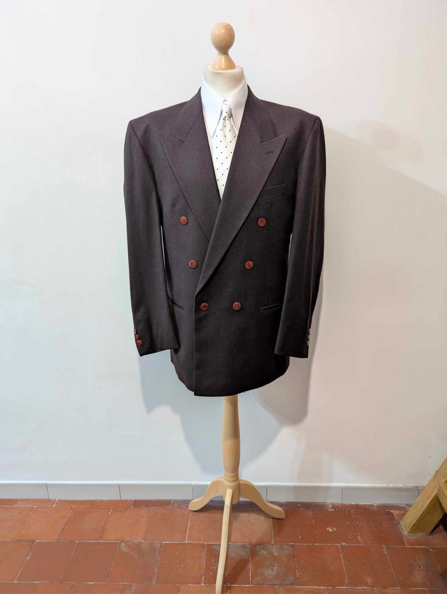 Außergewöhnlicher, zweireihiger, violetter Anzug aus schwerem Flanell
