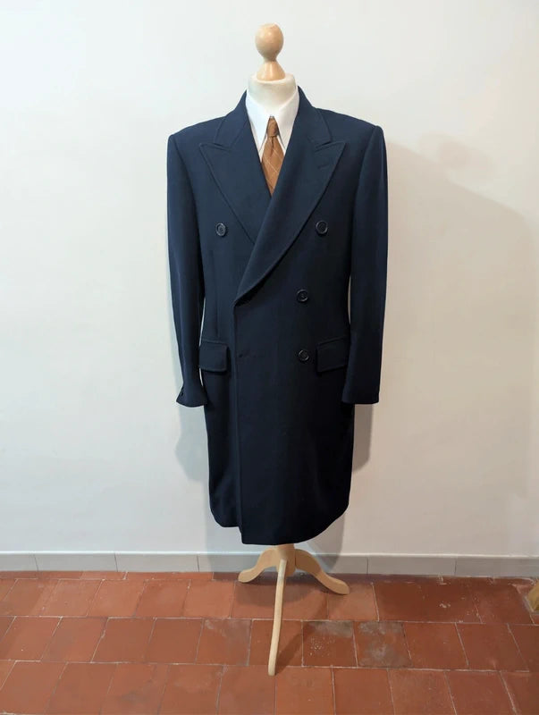 Eleganter, marineblauer, zweireihiger Wollmantel