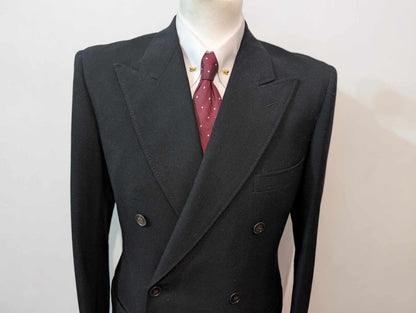 Majestueuse veste croisé en laine