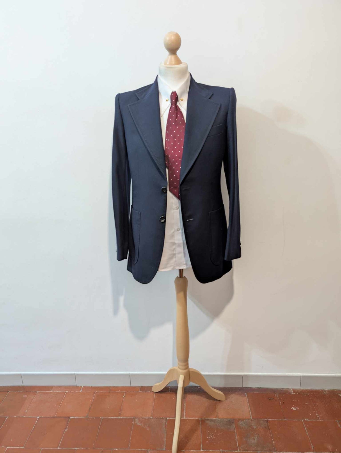 Sublime costume bleu marine en laine