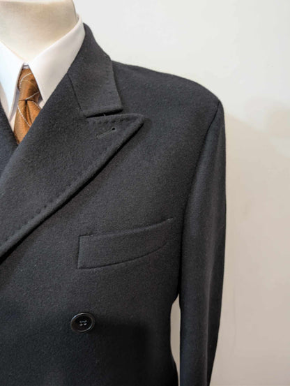 Original manteau croisé de couleur bleu marine nuit en laine