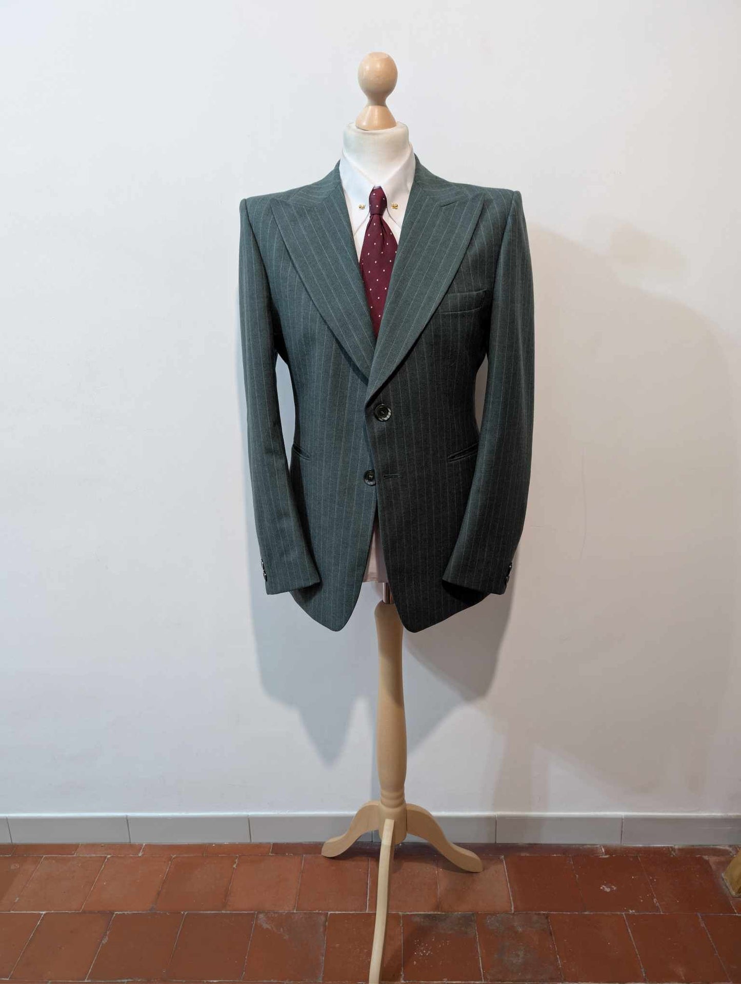 Redoutable costume pinstripe vert en flanelle