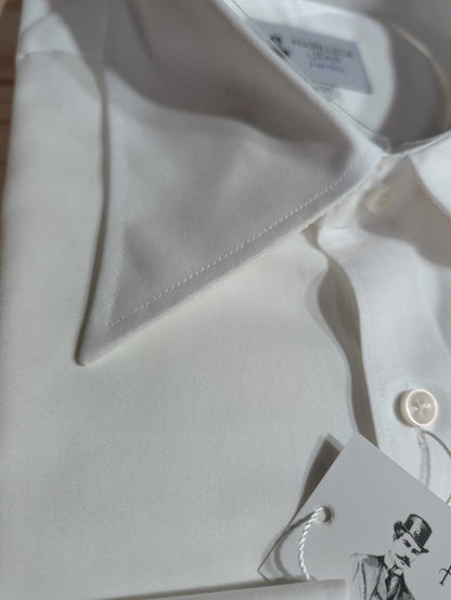 Double-twisted French collar shirt