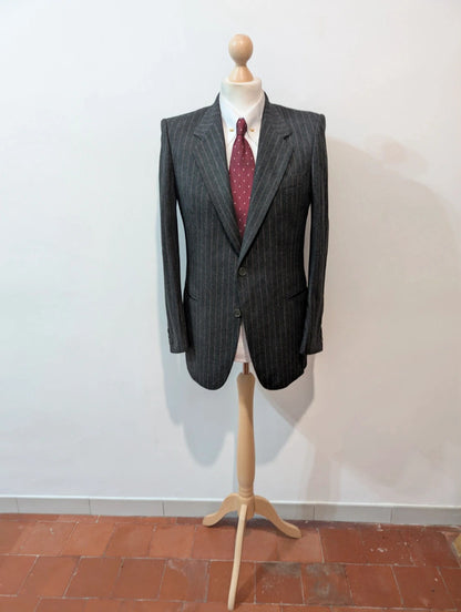 Effrayant costume chalkstripe en flanelle lourde