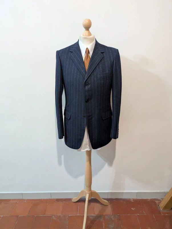 Unglaublicher schwerer Flanellanzug mit Kreidestreifen